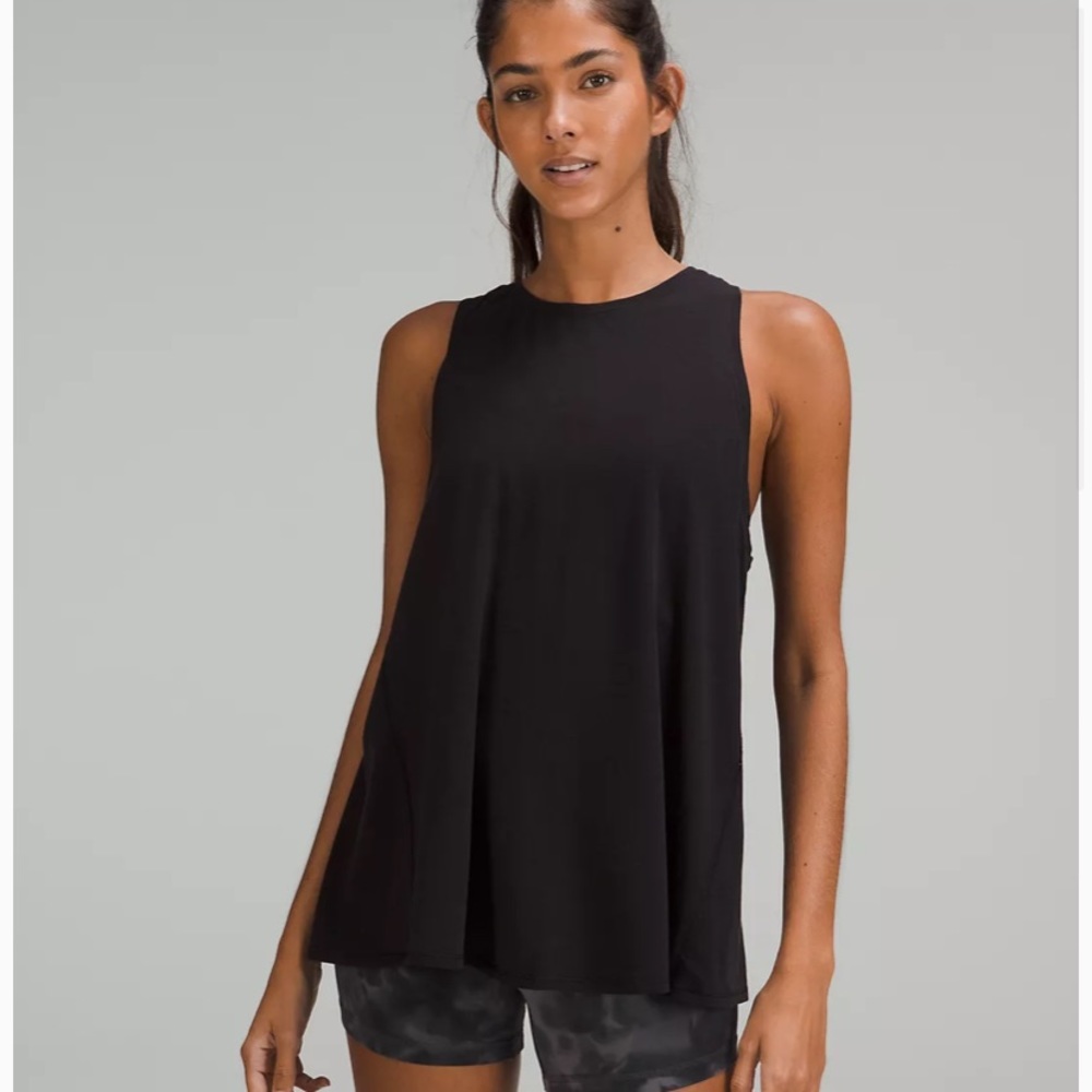 Lululemon “All Tied Up” Tank, Size 6 - no longer made